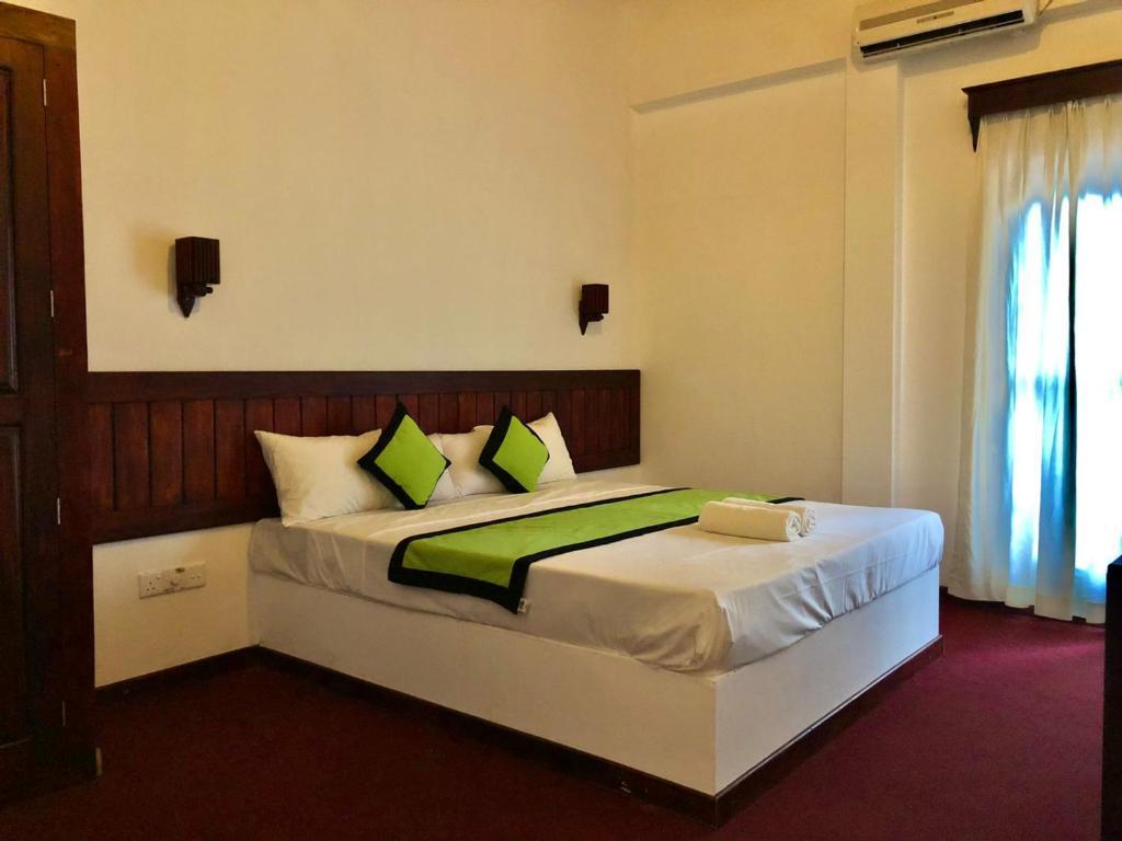 Хиккадува: Sundowners Guesthouse
