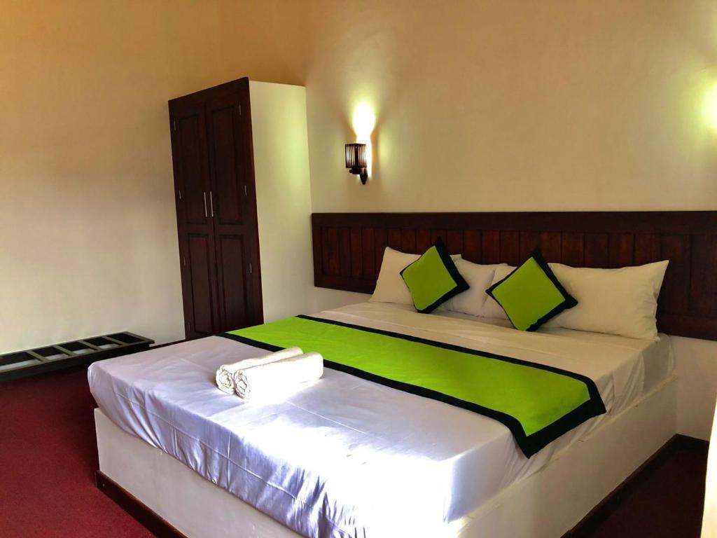 Хиккадува: Sundowners Guesthouse