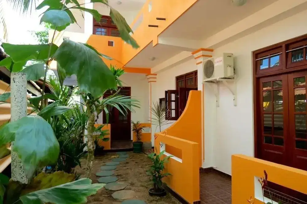 Хиккадува: Villa Paradise