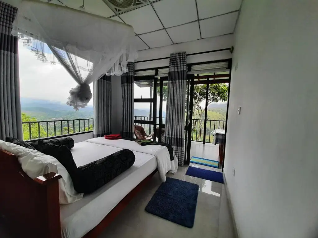 Элла: Glorious Nature Inn