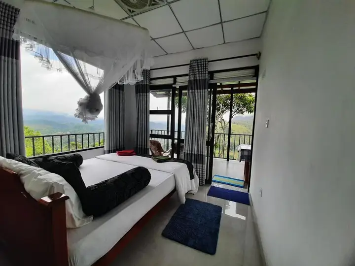 Элла: Glorious Nature Inn