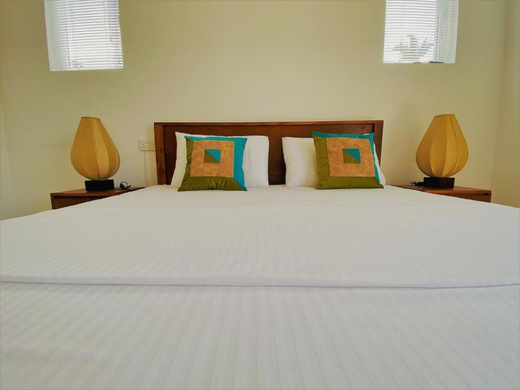 Негомбо: Srimadis Villa near Airport