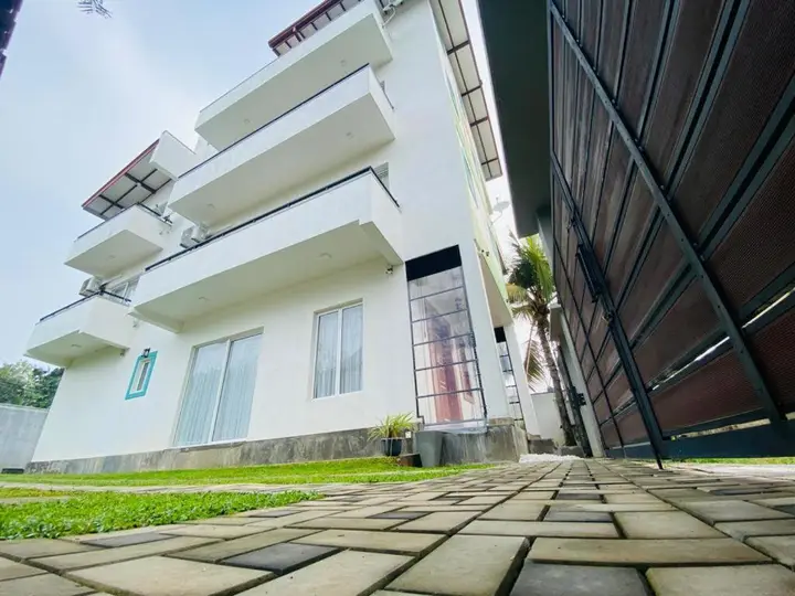 Негомбо: Srimadis Villa near Airport