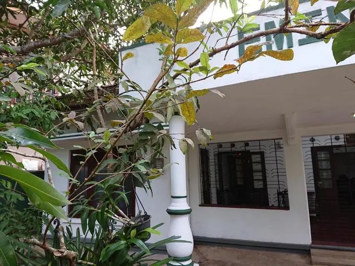 Унаватуна: More Attractive Wonderful 1950 Mid-century Home With Another Newly Built House
