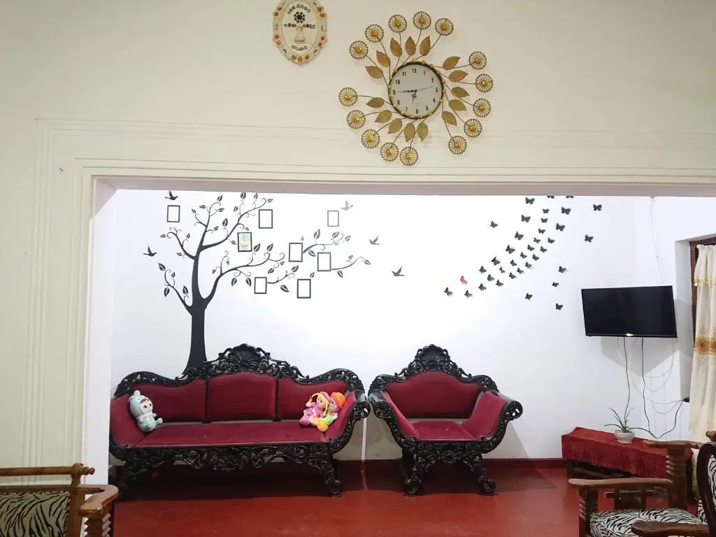 Унаватуна: More Attractive Wonderful 1950 Mid-century Home With Another Newly Built House