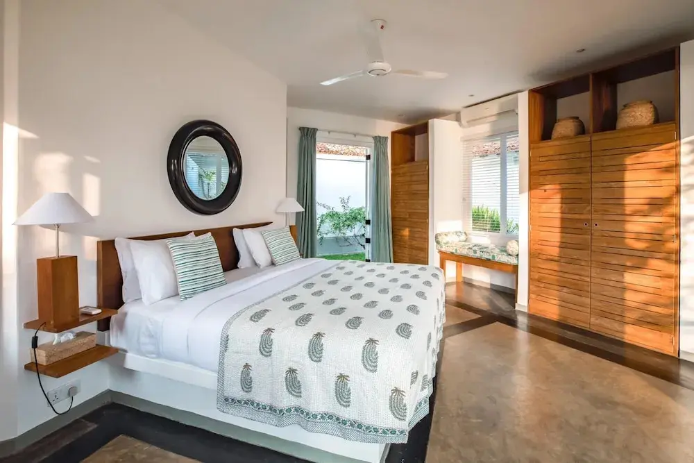 Диквелла: Spectacular Hilltop Beach Villa Located Next To A Surf Break