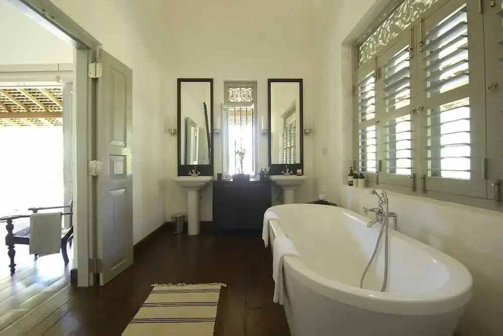 Хабарадува: Dutch Colonial Period Villa In Contemporary Style
