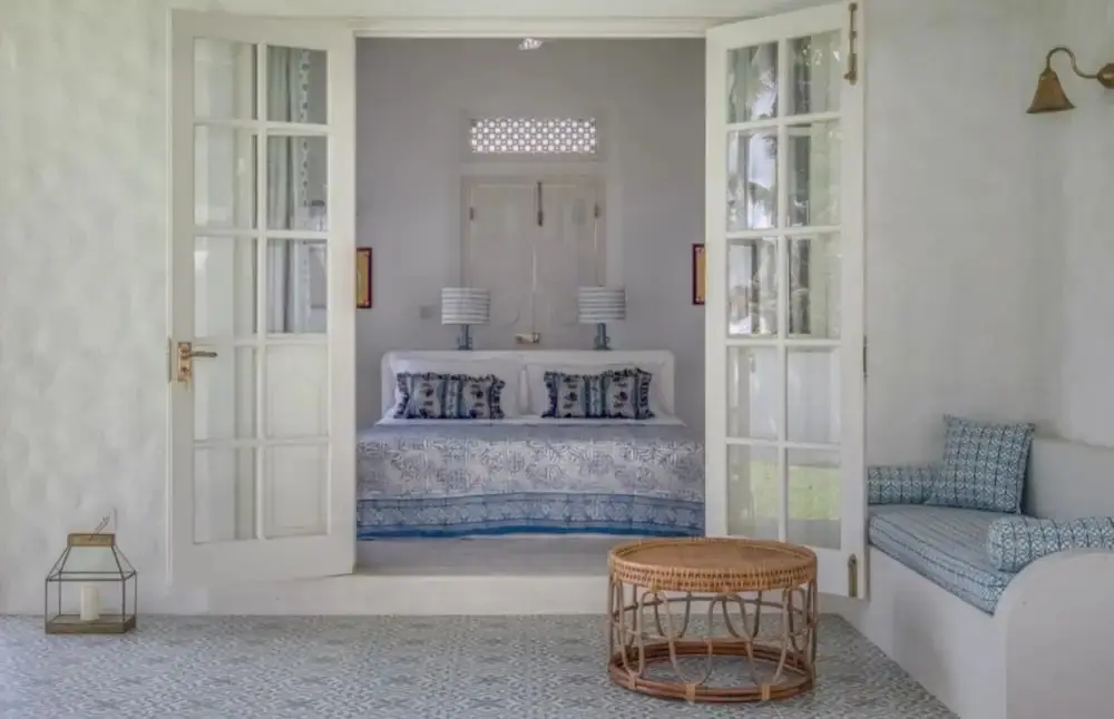Тальпе: Breathtaking Villa In 02 Acres Of Tropical Walled-in Gardens
