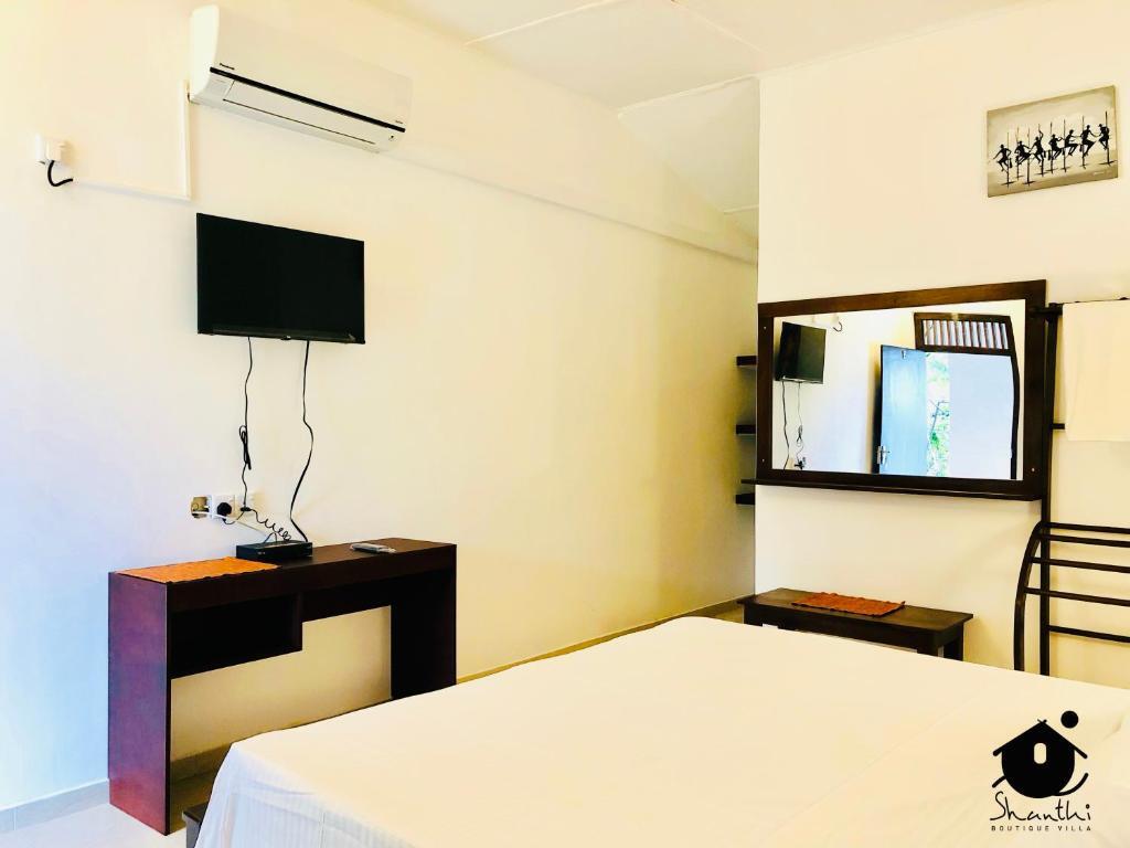 Хиккадува: Shanthi Boutique Villa