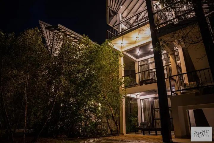 Хиккадува: Karawwa Luxury Villas