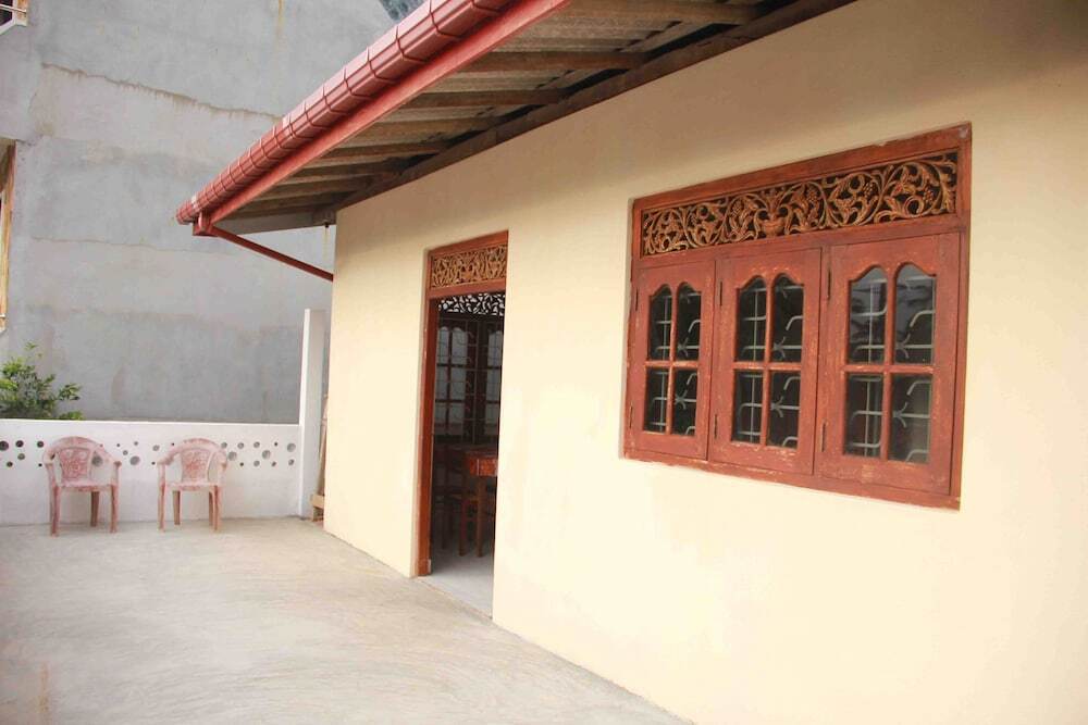 Hikka Yellow Villa - Hikkaduwa — фото 1