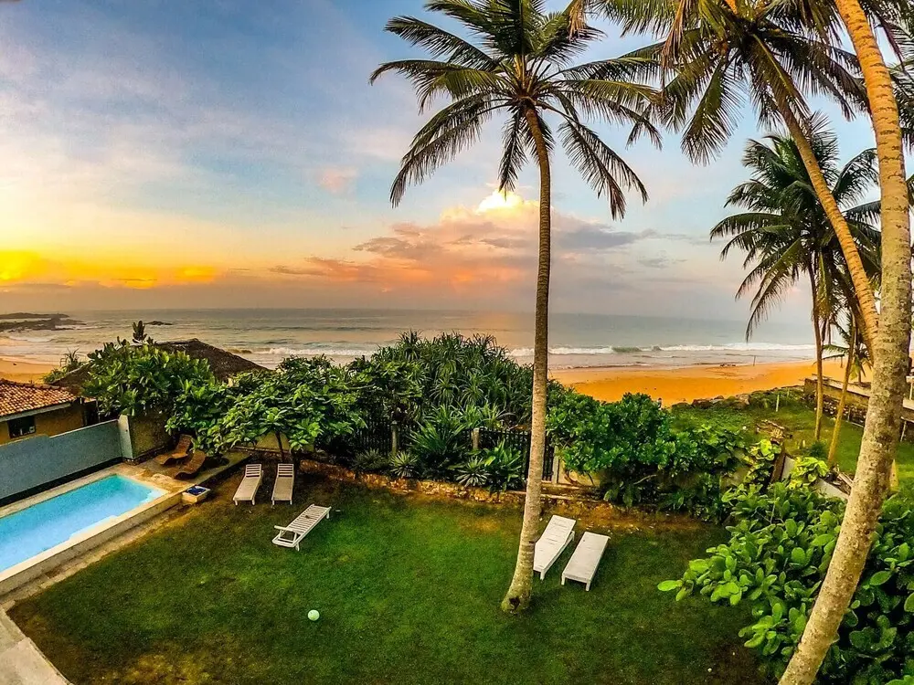 Патхуватта: Beach Villa Yang Near Hikkaduwa, With Pool and Cook - Semi-detached House