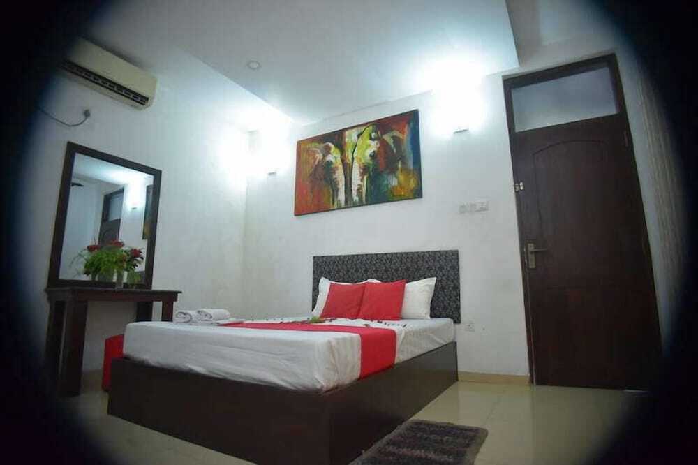 Минувангода: Shiromi Hotel Katunayaka