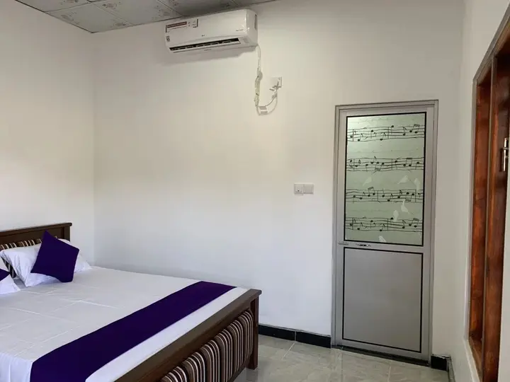 Нилавели: Palm view inn-Nilaveli