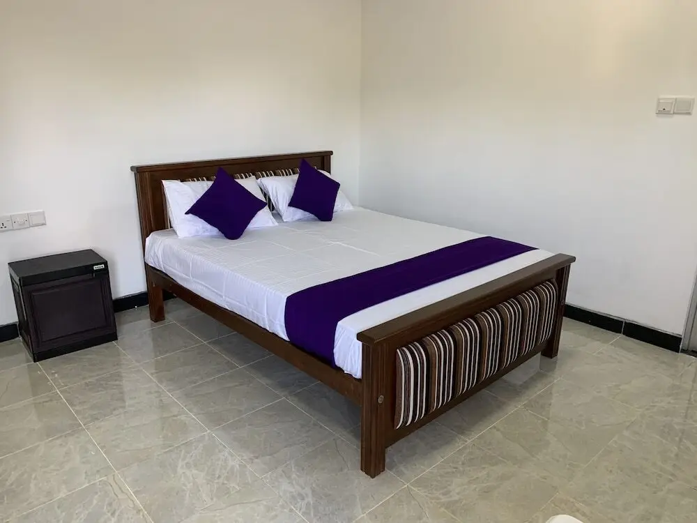 Нилавели: Palm view inn-Nilaveli