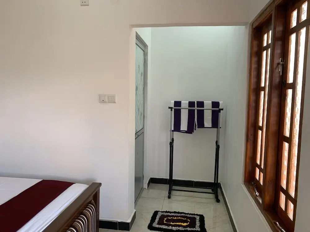 Нилавели: Palm view inn-Nilaveli