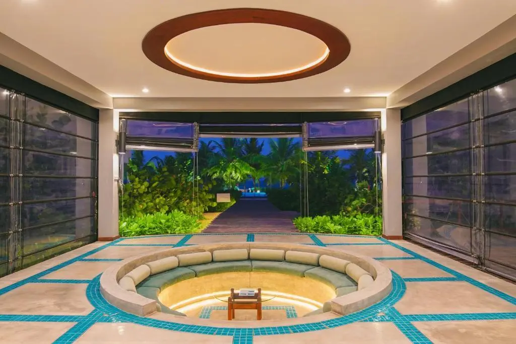 Нилавели: Oceanfront Condominiums Nilaveli