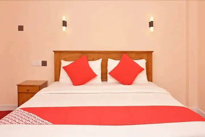 Нувара-Элия: Falcon Tea Garden Hotel by Oyo Rooms