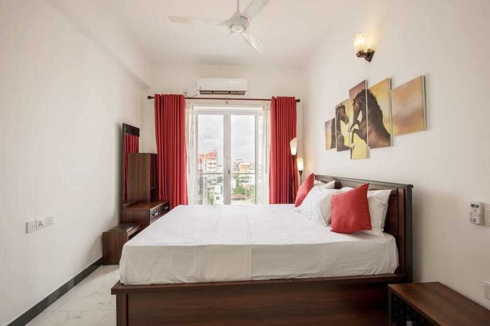 Гора Lavinia: Sea View Apartment