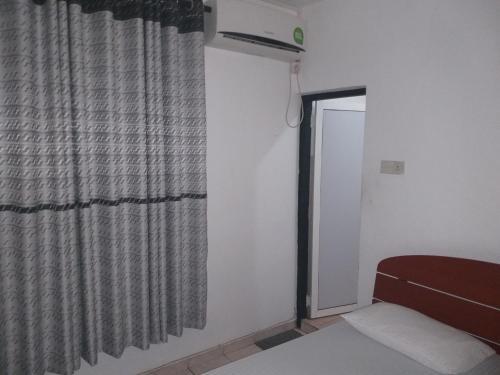Гора Lavinia: krishan hotel and restaurant