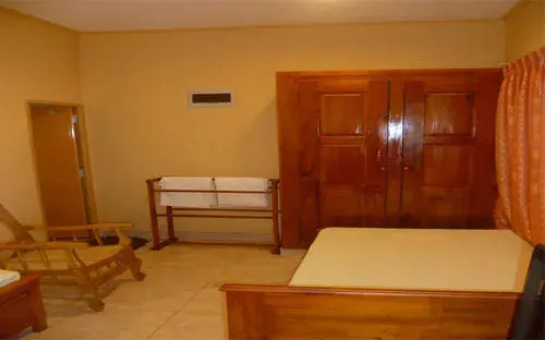 Тринкомали: Capital O 229 Jkab Park Hotel