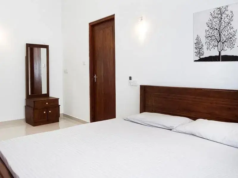 Хиккадува: Krishanth Villa