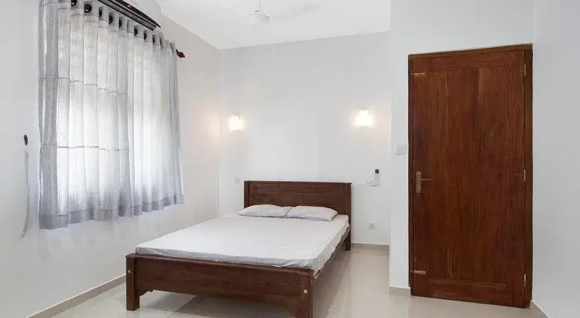 Хиккадува: Krishanth Villa