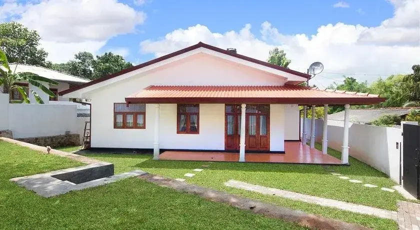 Хиккадува: Krishanth Villa
