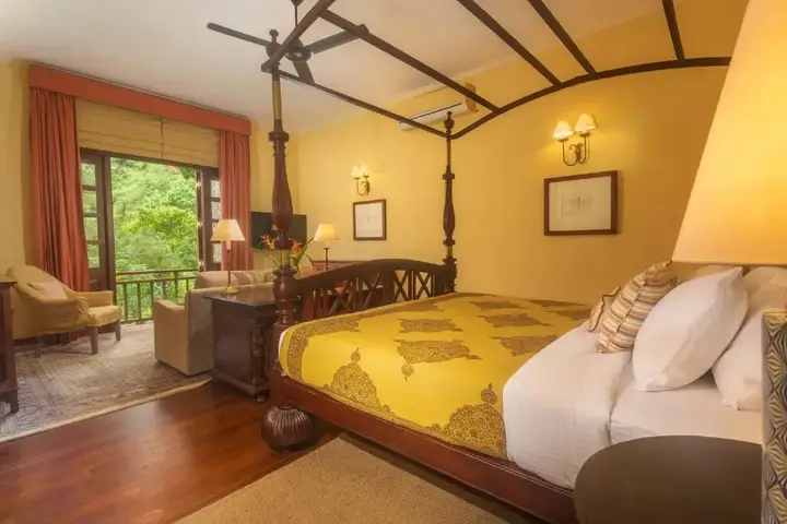 Канди: Dendrobium House