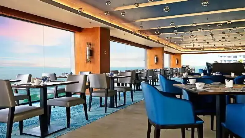 Коломбо: Radisson Hotel Colombo