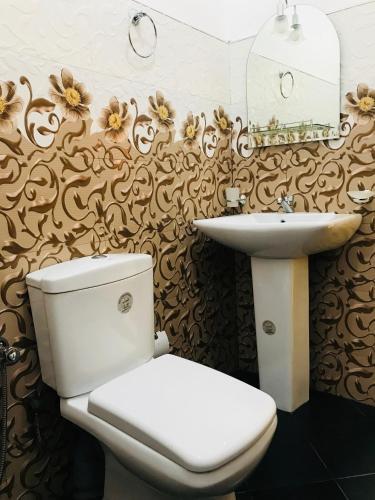 Анурадхапура: Treasure House Tourist Rest