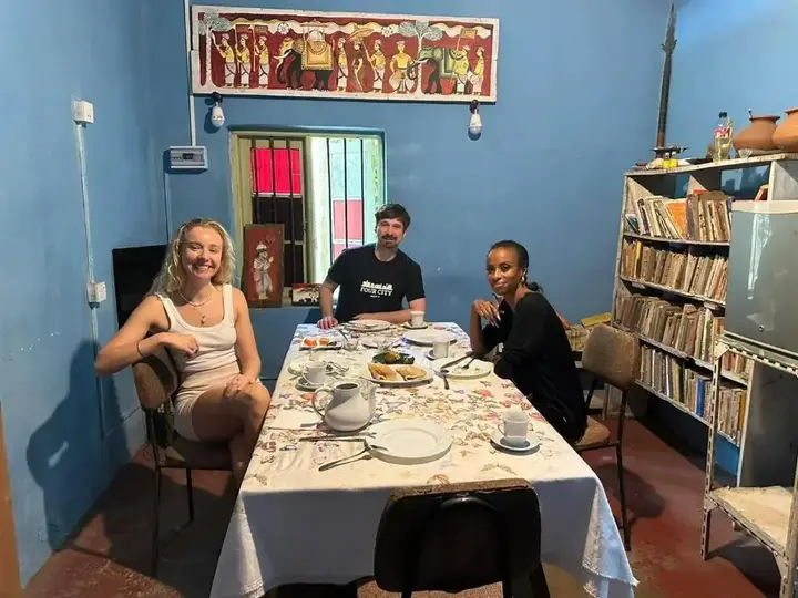 Канди: Catch The Ella Train Hostel