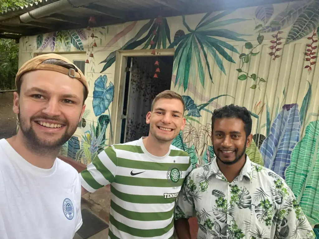 Канди: Catch The Ella Train Hostel