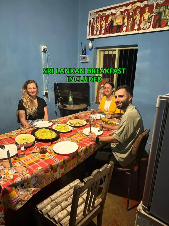 Канди: Catch The Ella Train Hostel
