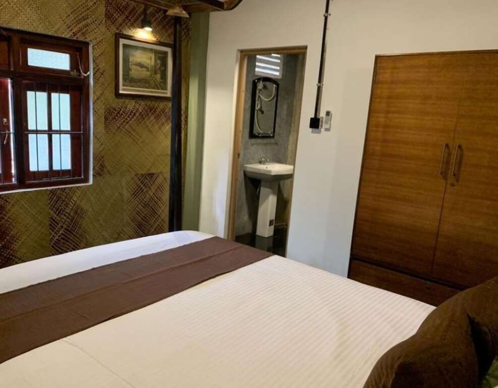Велигама: Unbound Hostels