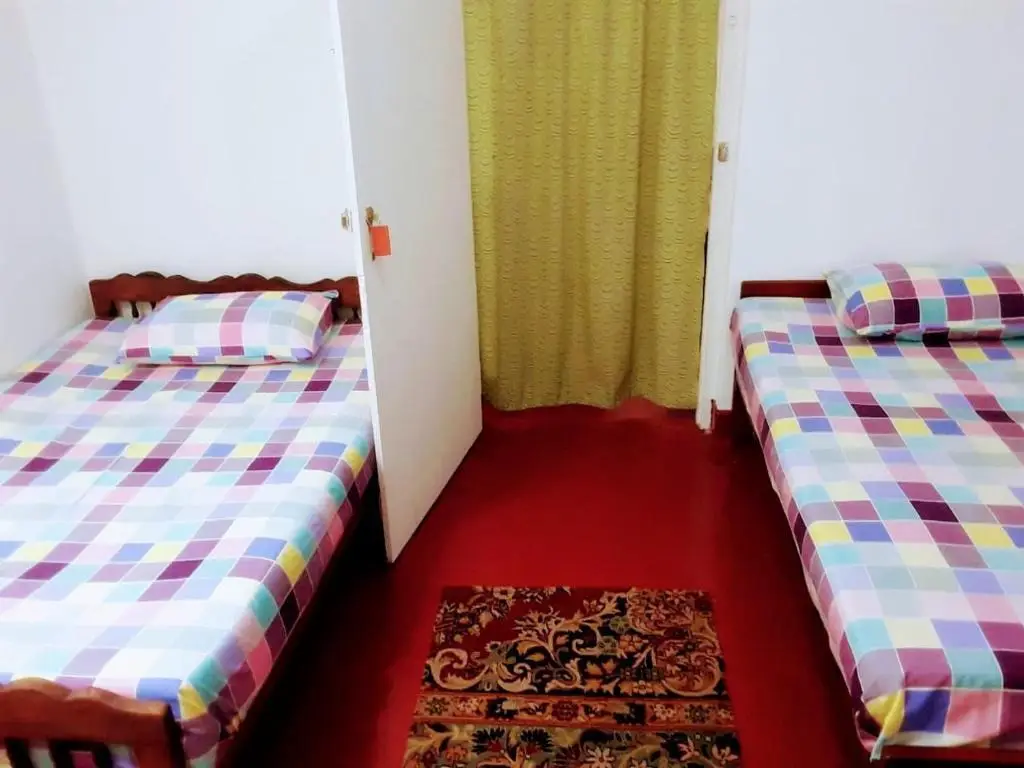 Элкадува: Elkaduwa Bungalow With Natural Pool Sleeps 15