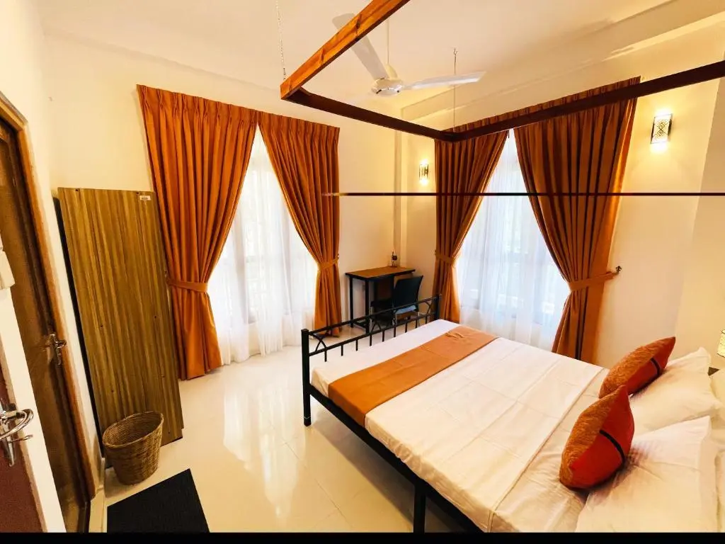 Келания: Welaratne Apartment