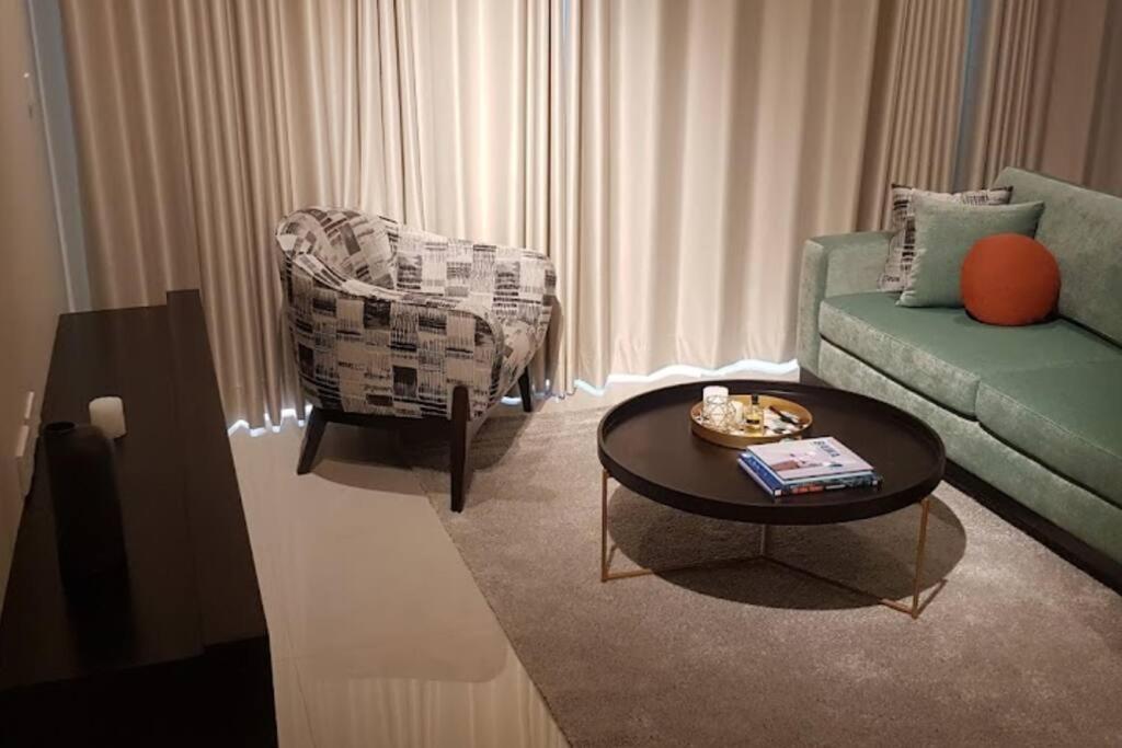 Коломбо: Lovely 3 bedroom fully furnished apartment - Aurum residencies