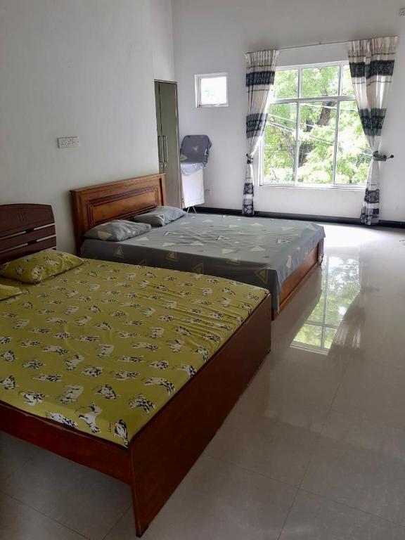 Анурадхапура: Lovely 2 Bedroom Apartment (With Bathroom& Kitchen)