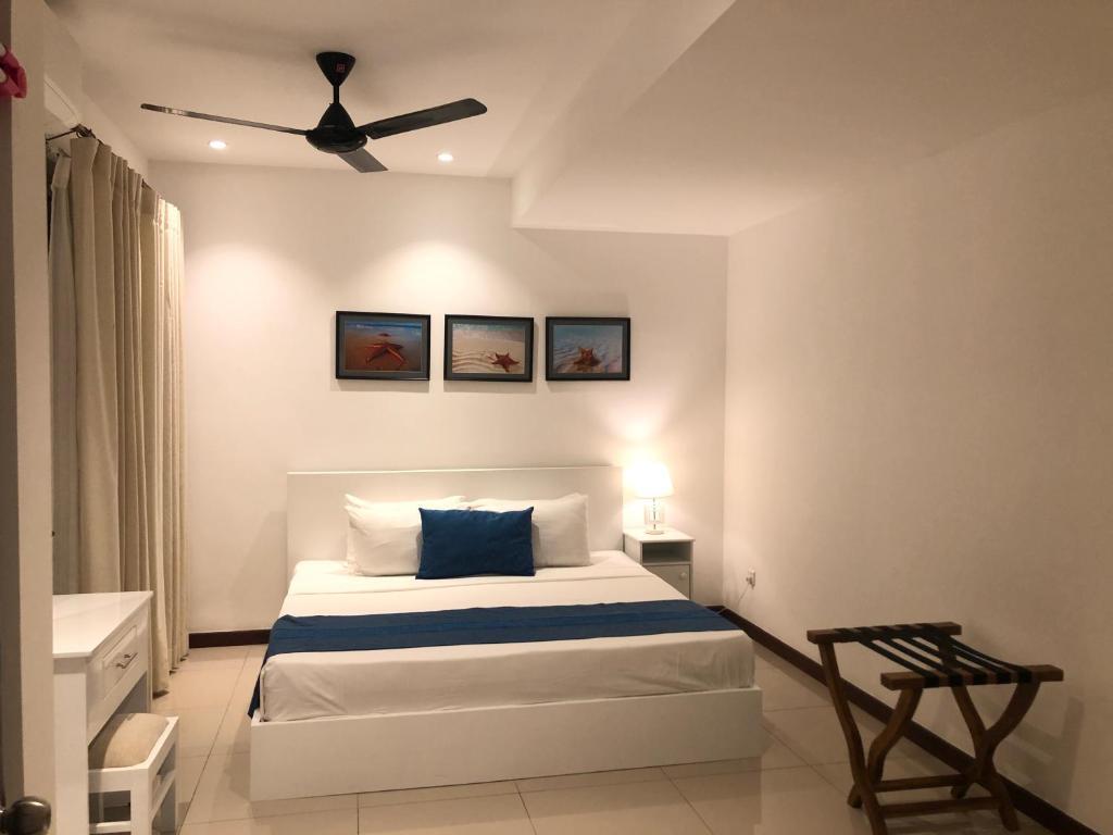 Нилавели: Apartment314 Oceanfront condos Nilaveli