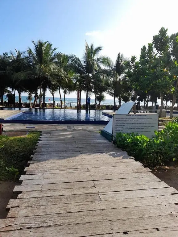 Нилавели: Apartment314 Oceanfront condos Nilaveli