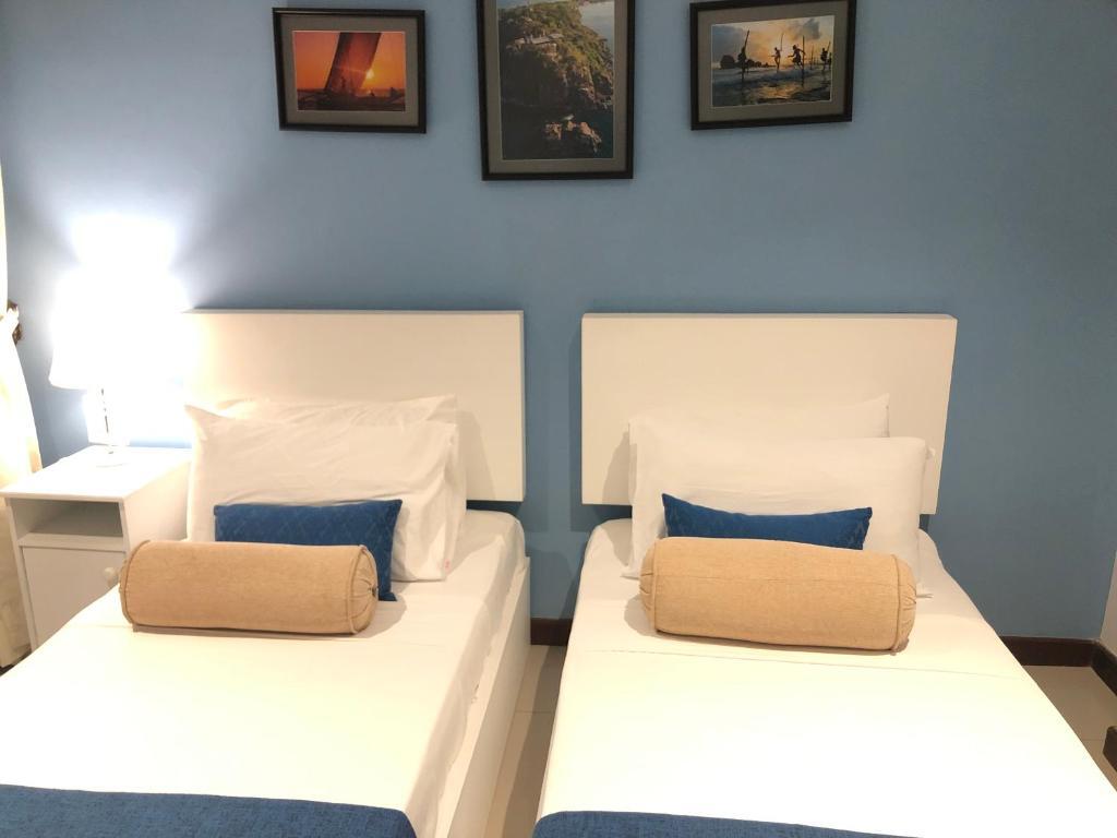 Нилавели: Apartment314 Oceanfront condos Nilaveli