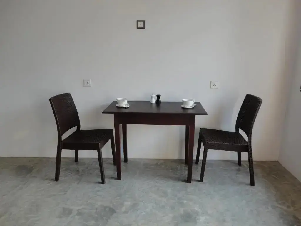 Хиккадува: Edelweiss Residence