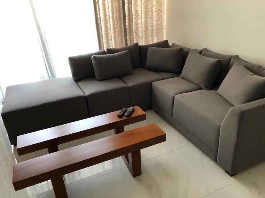 Гора Lavinia: Modern luxury Condo,3 bedroom and 3 bathrooms