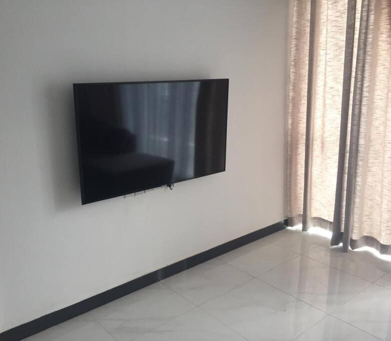 Гора Lavinia: Modern luxury Condo,3 bedroom and 3 bathrooms