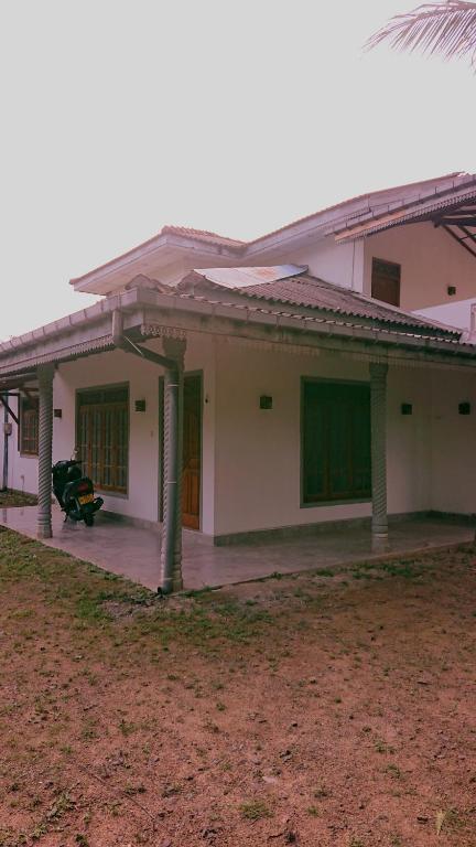 Ахунгалла: Sunanda Villa