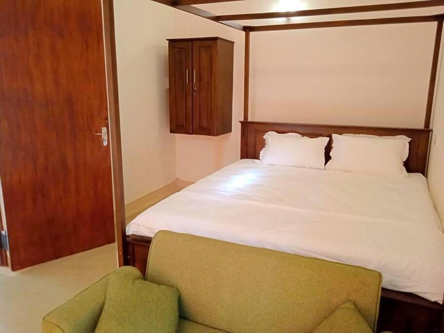 Талалла: Heaven Thalalla- 4BHK Superior Villa With Private Pool and inside apartments