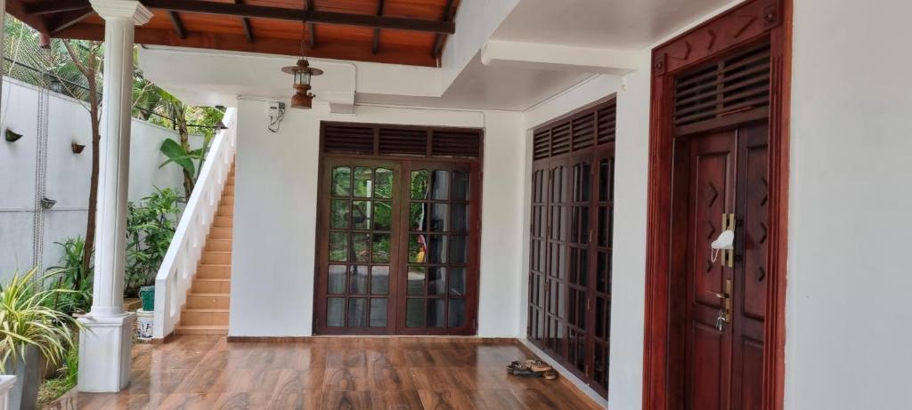 Котикаватта: Rajasinhge villa