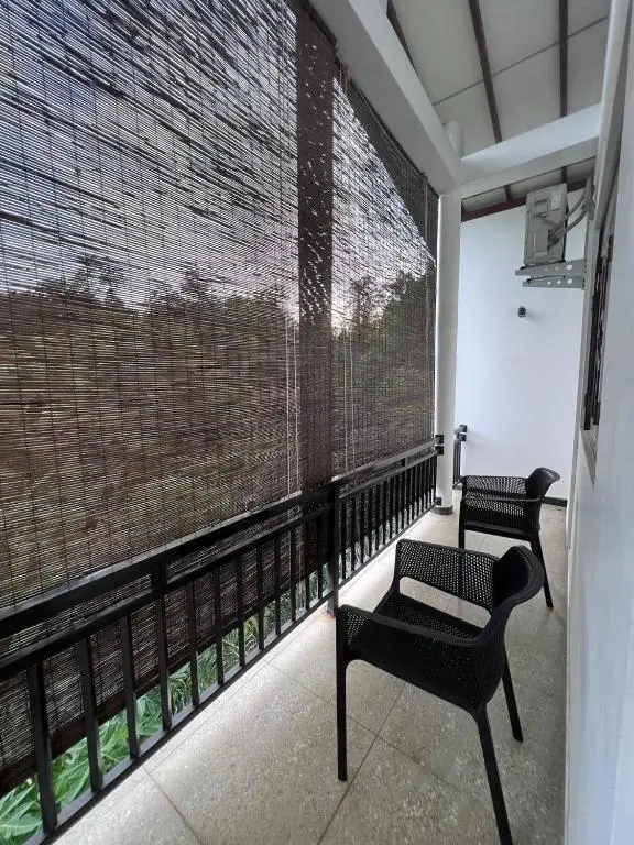 Полватумодара: Neenfea residence