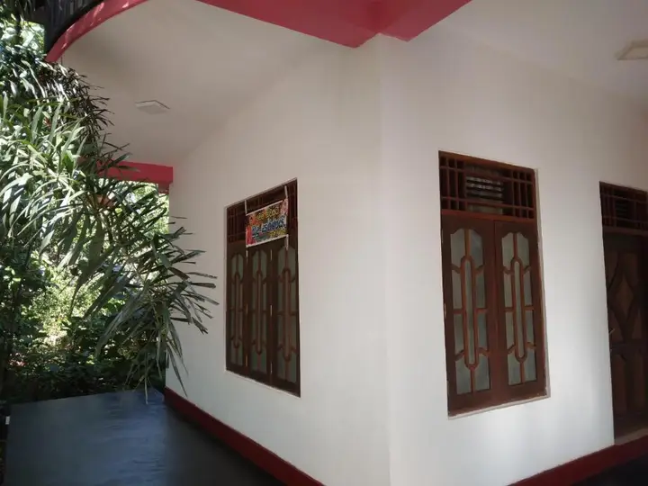 Катарагама: Dinu Holiday Inn